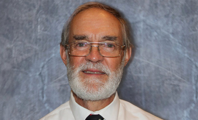 Dr. Roelof Botha